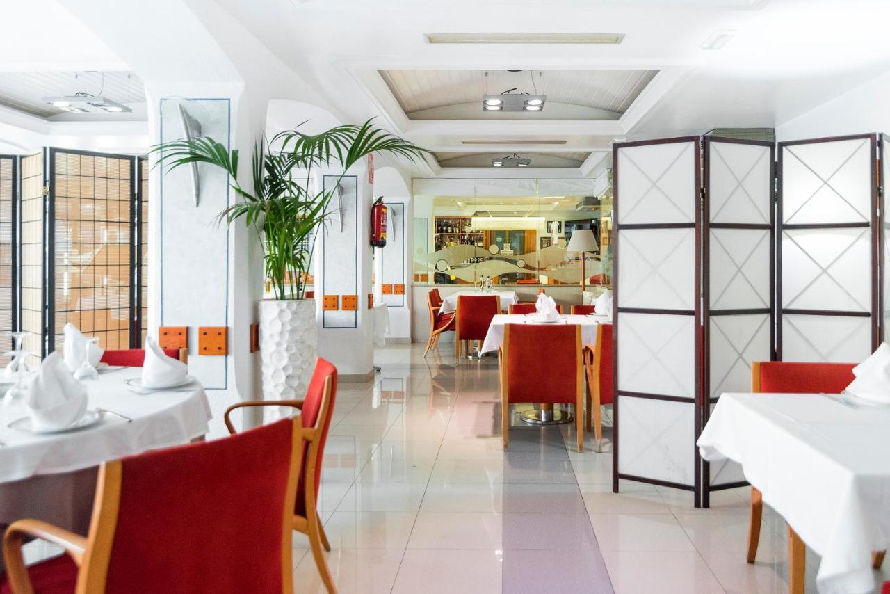Hostal Bellavista Formentera La Savina  Exterior photo